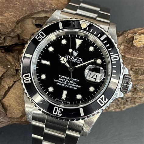 Rolex submariner date 16610 price